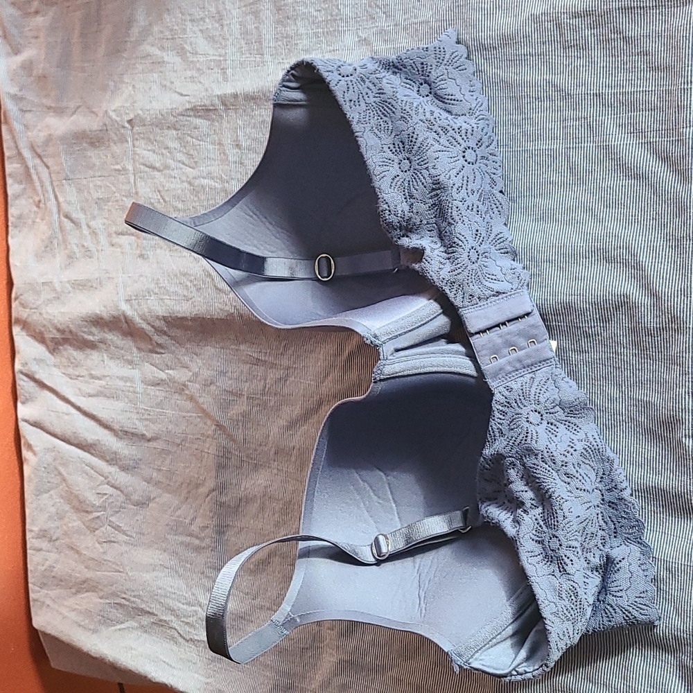 Aerie Real Sunnie Full Coverage Totale Bra!! - Picture 2 of 7